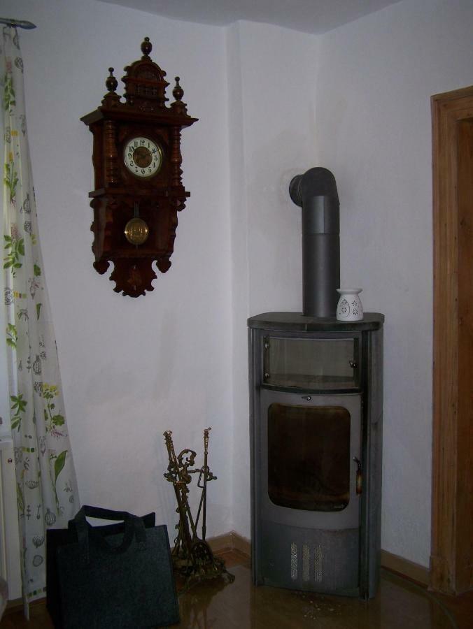 Neroth Katharina Ferienwohnung Am Eifelsteig מראה חיצוני תמונה